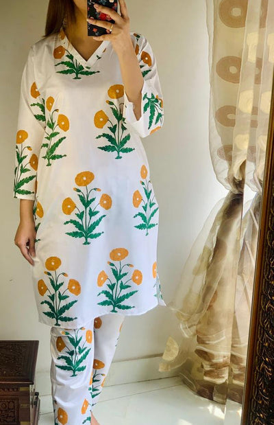 2 Pcs Women's Stitched Linen Printed Shirt and Trouser